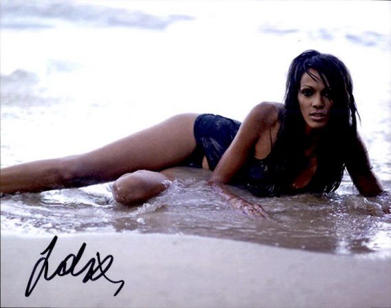 Judith Shekoni authentic signed 8x10 picture