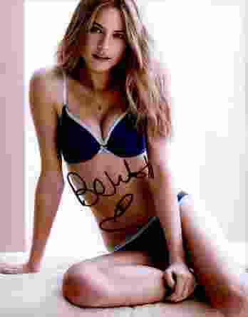 Behati Prinsloo authentic signed 8x10 picture
