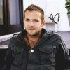 Bradley Cooper authentic signed 8x10 picture