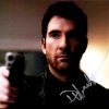 Dylan McDermott authentic signed 8x10 picture
