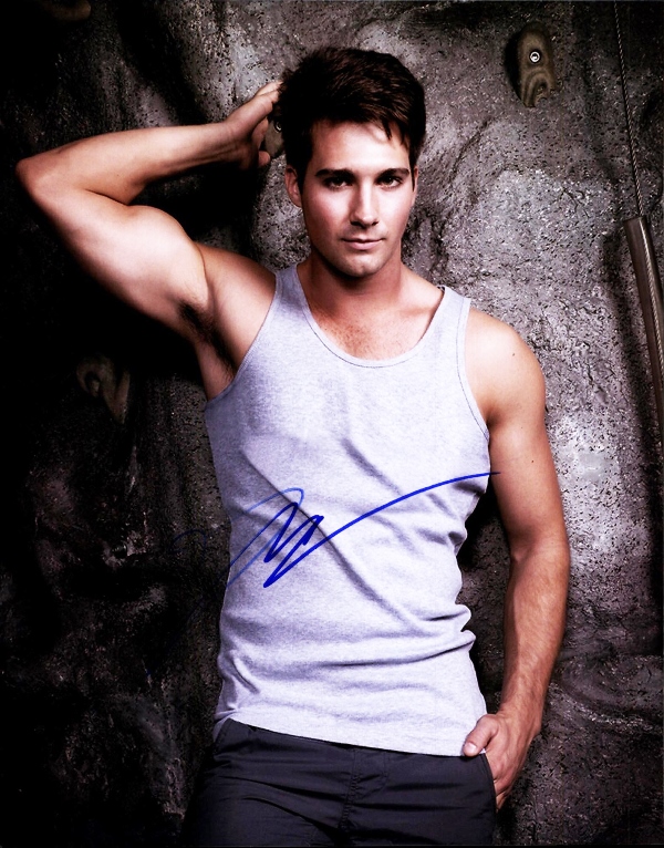 James Maslow signed AUTHENTIC 8x10|Free Ship|The Autograph Bank