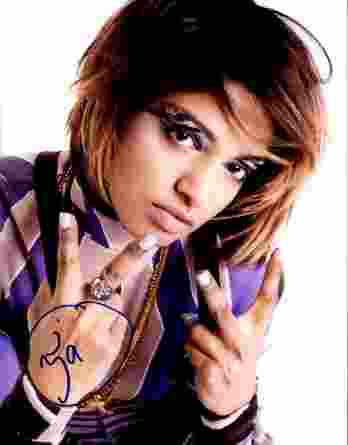 M.I.A Mathangi authentic signed 8x10 picture