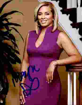 Robyn Dixon authentic signed 8x10 picture