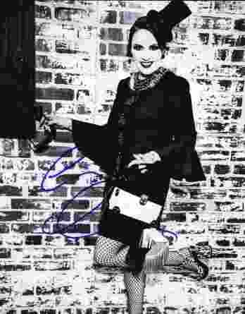 Lena Dunham authentic signed 8x10 picture