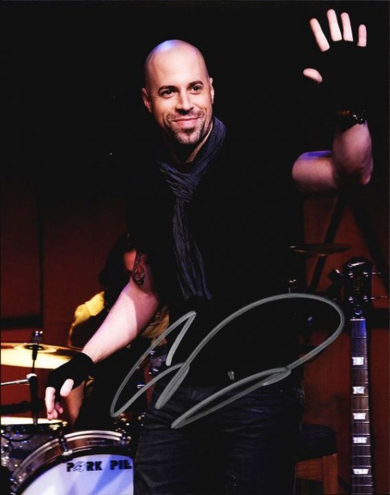 Chris Daughtry authentic signed 8x10 picture