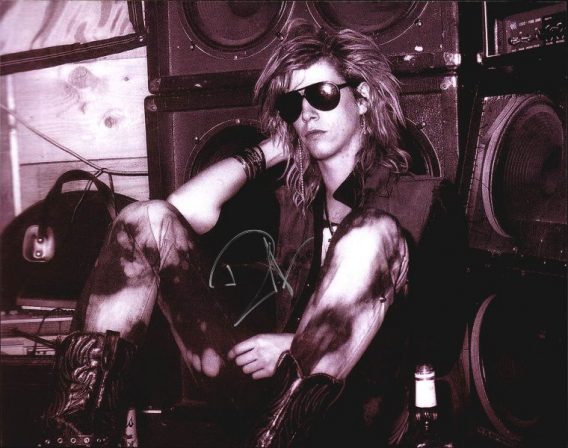 Duff McKagan authentic signed 8x10 picture