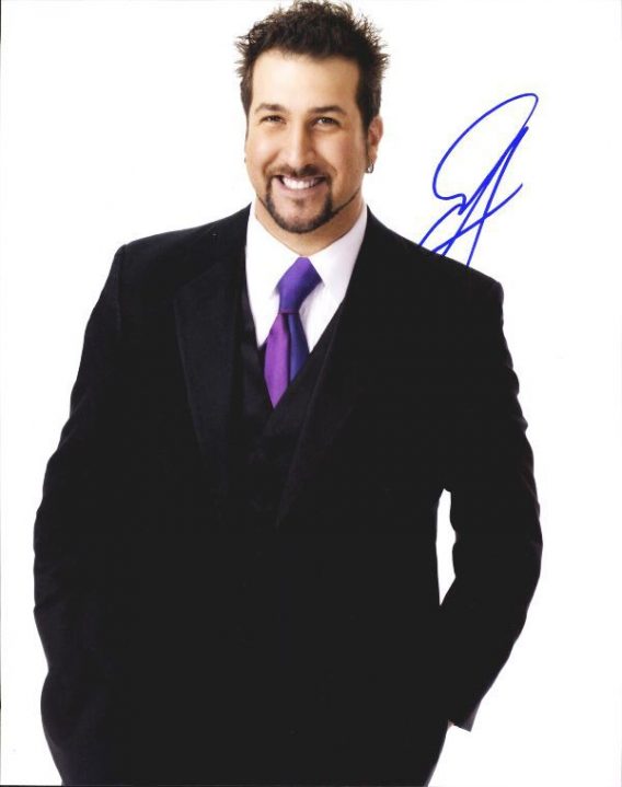 Joey Fatone authentic signed 8x10 picture
