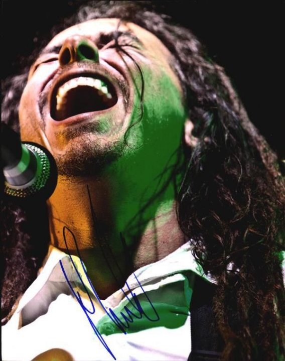 Munky authentic signed 8x10 picture