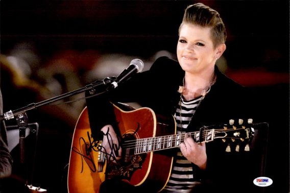 Natalie Maines proof of signing certificate