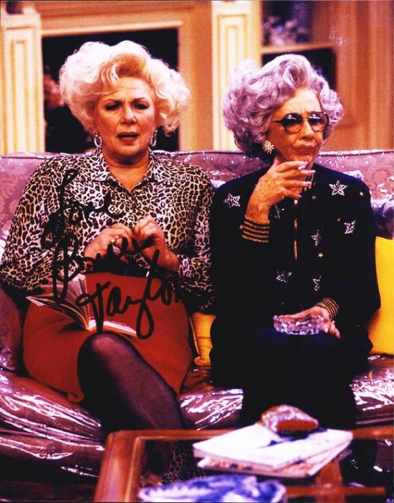 Renee Taylor authentic signed 8x10 picture
