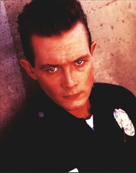 Robert Patrick authentic signed 8x10 picture