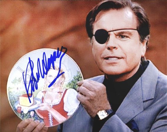 Robert Wagner authentic signed 8x10 picture