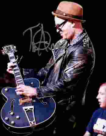 Tim Armstrong authentic signed 8x10 picture