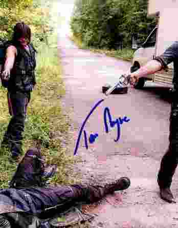 Tom Payne authentic signed 8x10 picture