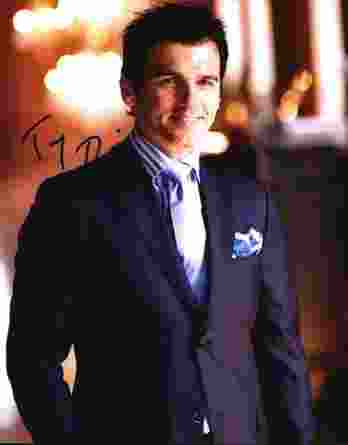 Tony Dovolani authentic signed 8x10 picture