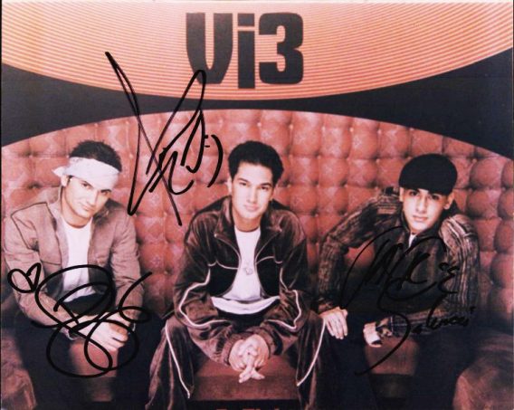 V13 authentic signed 8x10 picture