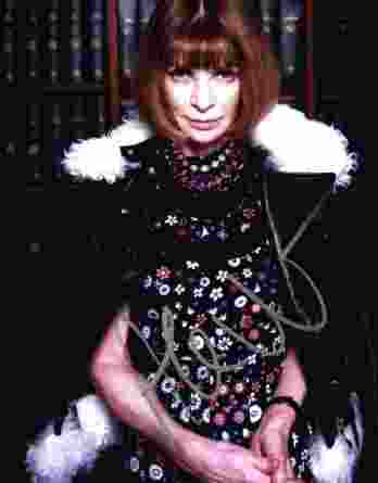 Anna Wintour authentic signed 8x10 picture