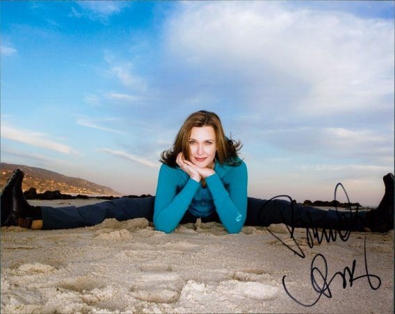 Brenda Strong authentic signed 8x10 picture