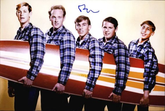 Brian Wilson authentic signed 8x10 picture