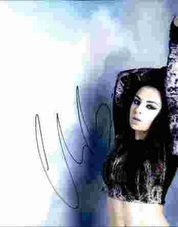 Charli XCX authentic signed 8x10 picture