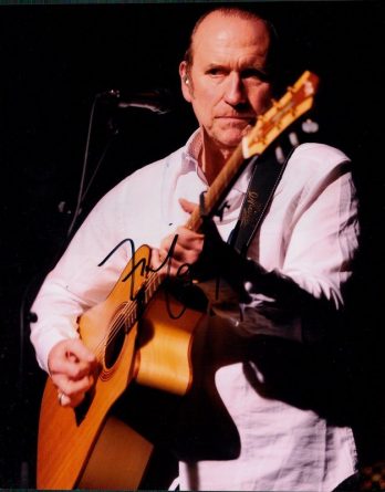 Colin Hay authentic signed 8x10 picture