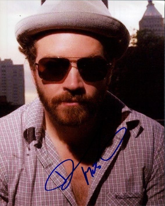 Danny Masterson authentic signed 8x10 picture