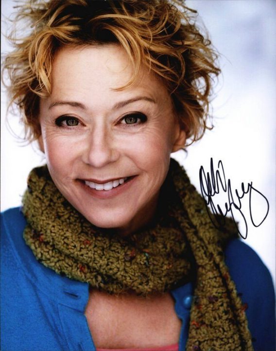 Debi Derryberry authentic signed 8x10 picture