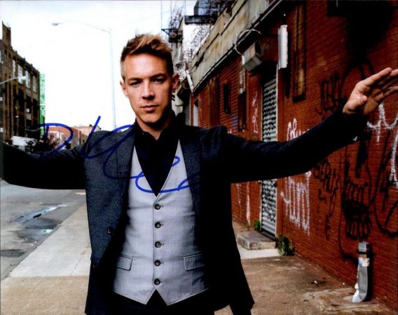 Diplo authentic authentic signed 8x10 picture