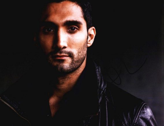 Dominic Rains authentic signed 8x10 picture