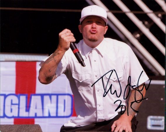 Fred Durst authentic signed 8x10 picture