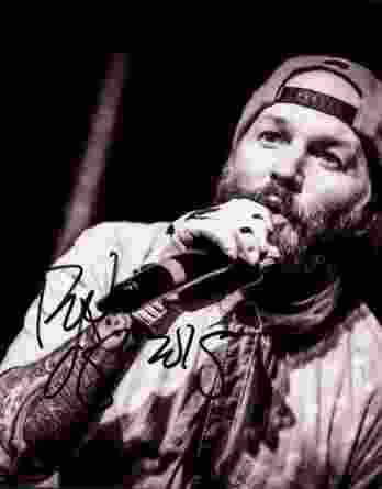 Fred Durst authentic signed 8x10 picture