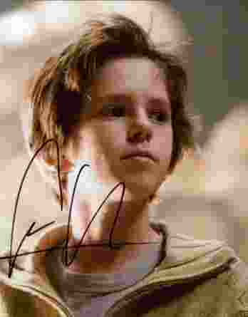 Freddie Highmore authentic signed 8x10 picture