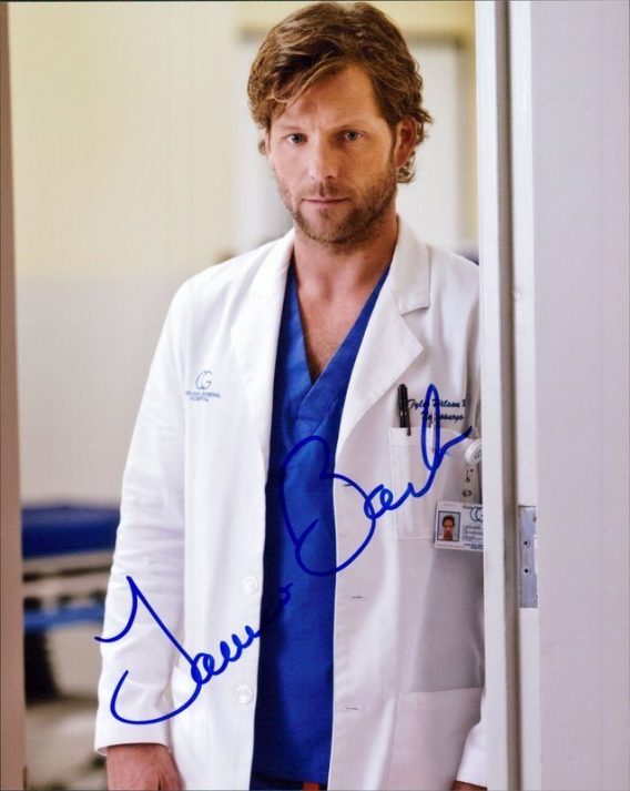 Jamie Bamber authentic signed 8x10 picture