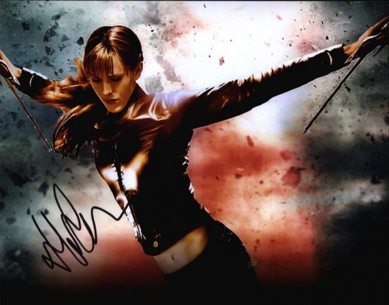 Jennifer Garner authentic signed 8x10 picture