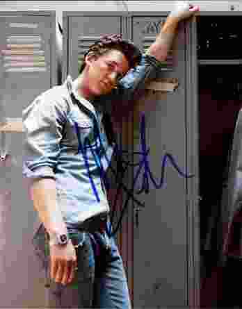Miles Teller authentic signed 8x10 picture
