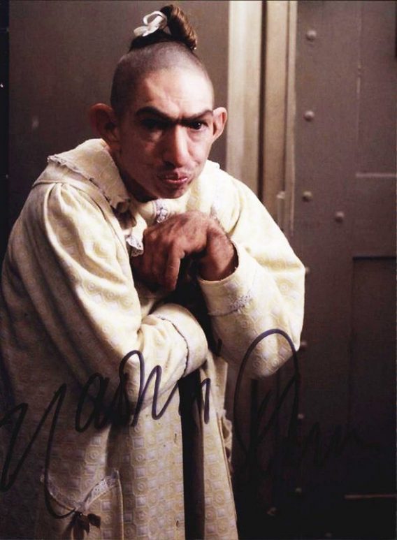 Naomi Grossman authentic signed 8x10 picture