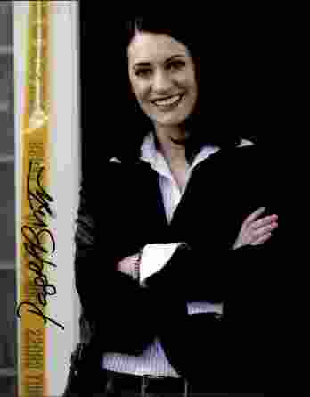 Paget Brewster authentic signed 8x10 picture