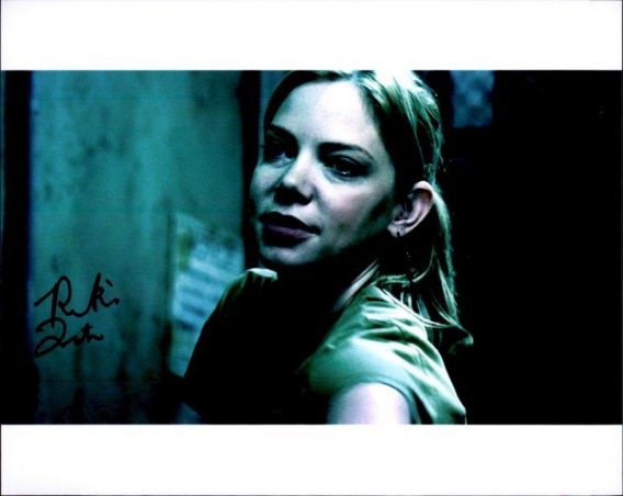Riki Lindhome authentic signed 8x10 picture