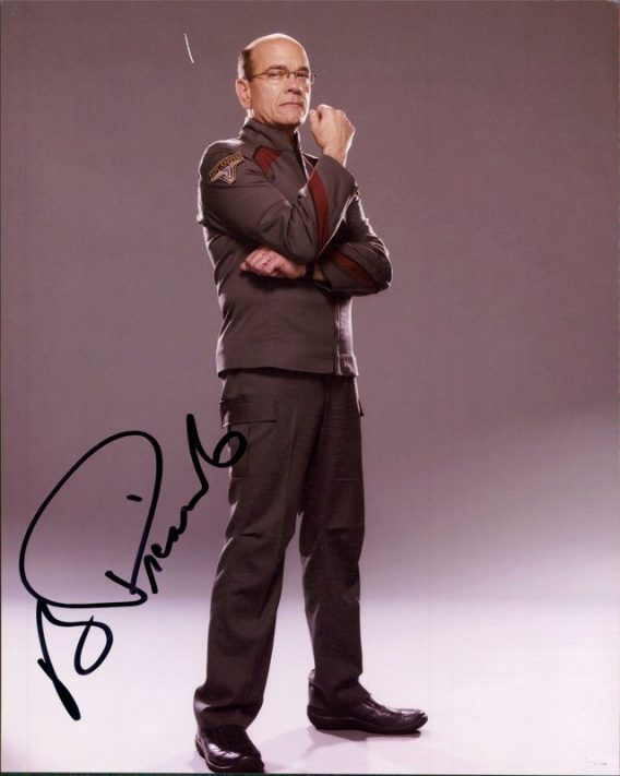 Robert Picardo authentic signed 8x10 picture