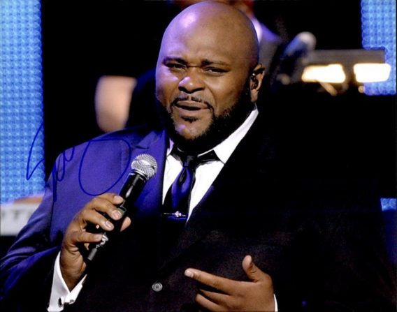 Ruben Studdard authentic signed 8x10 picture