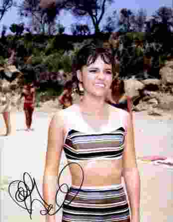 Sally Fields authentic signed 8x10 picture