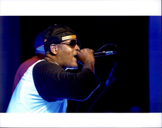 Sheek Louch authentic signed 8x10 picture