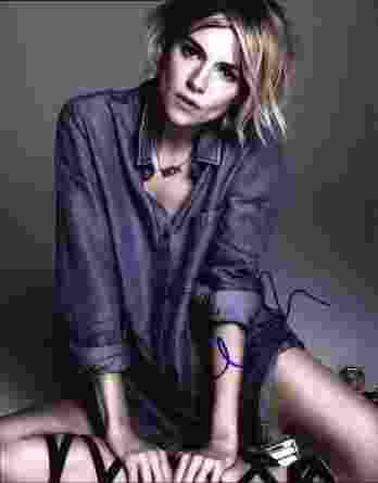 Sienna Miller authentic signed 8x10 picture