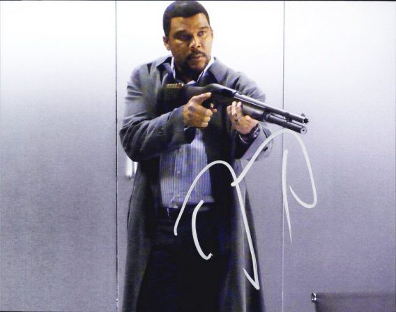 Tyler Perry authentic signed 8x10 picture