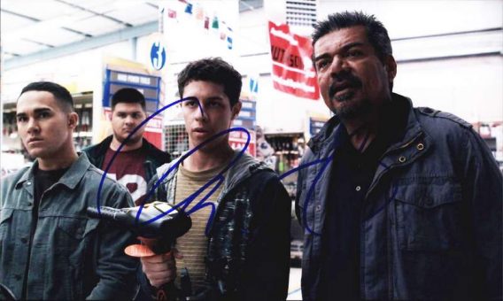 George Lopez authentic signed 8x10 picture