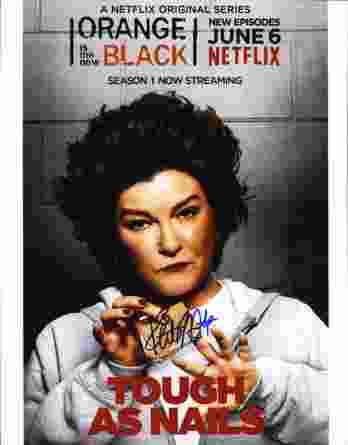 Kate Mulgrew authentic signed 10x15 picture