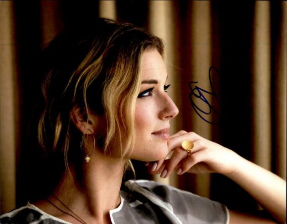 Jennifer Aniston authentic signed 11x14 picture