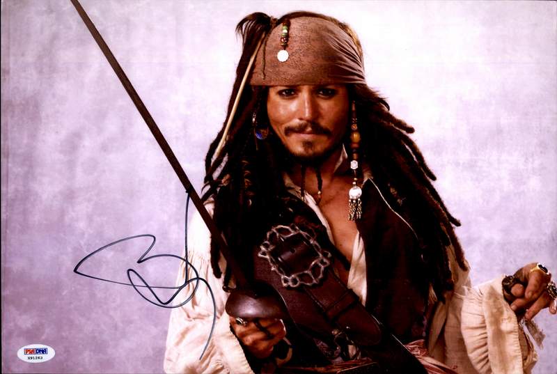 Johnny Depp signed AUTHENTIC 10x15|Free Ship|The Autograph Bank