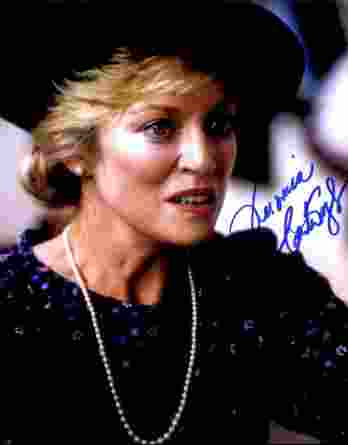 Veronica Cartwright authentic signed 8x10 picture