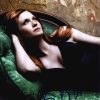 Bonnie Wright authentic signed 8x10 picture